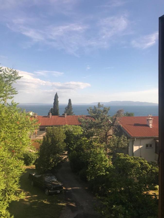 Apartman Nika Rijeka Bagian luar foto